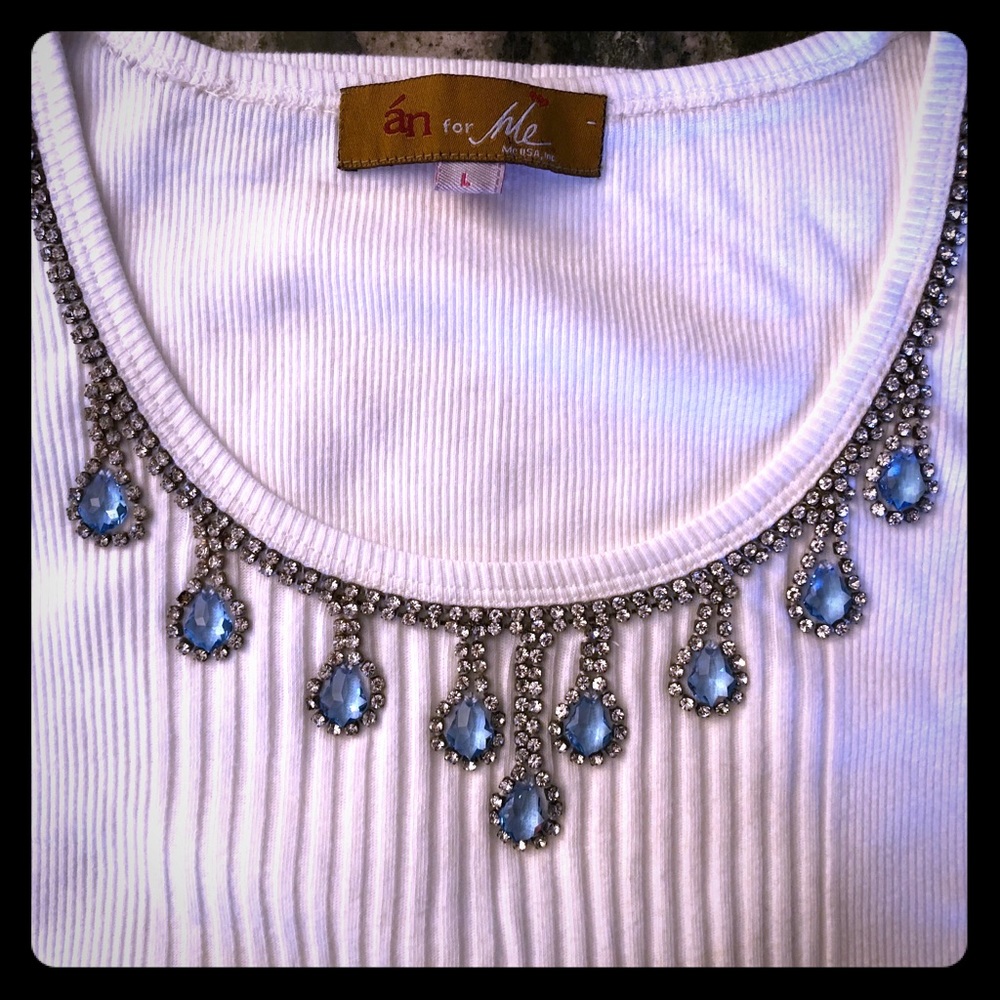 Beautifully Embellished White Top Tank Size Large